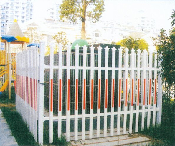 龙城PVC865围墙护栏